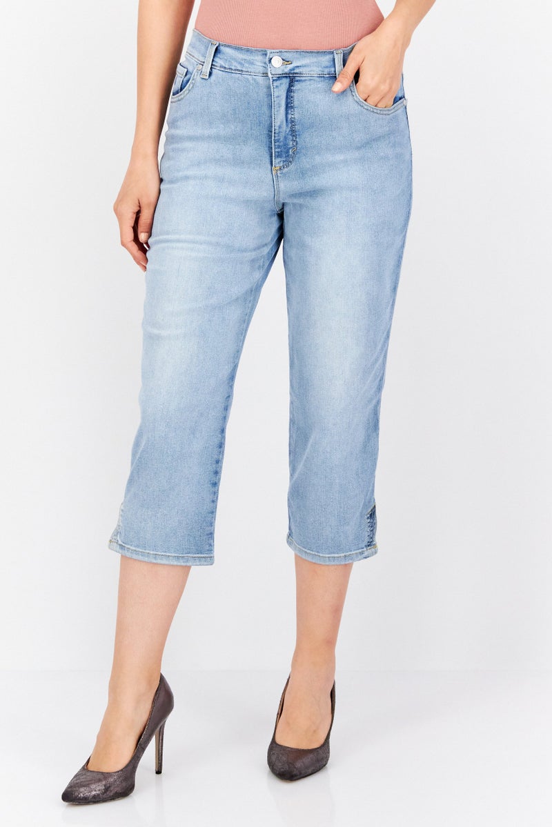 Gloria Vanderbilt Women Regular Fit Washed Stretchable Jeans, Blue - Image 1