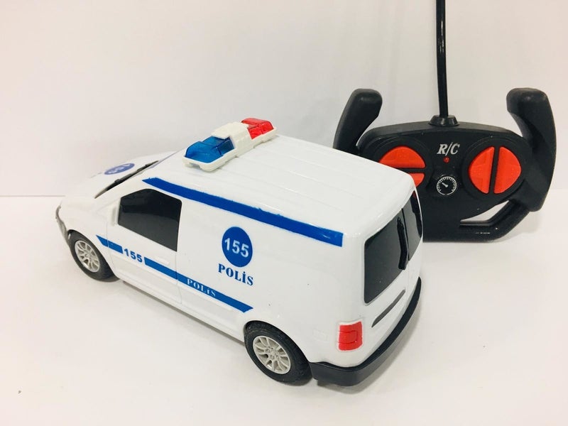 Yeşil Elma Hediyelik Green Apple Gift Remote Control Police Car Battery Operated Full Function - Image 2