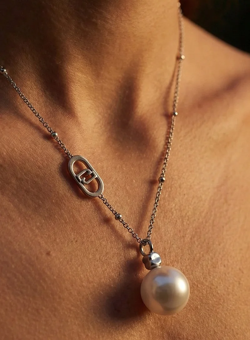 ليو جو قلادة ليو جو تيرّا فضية