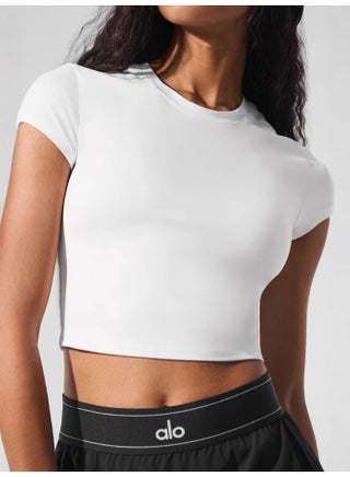 White top M