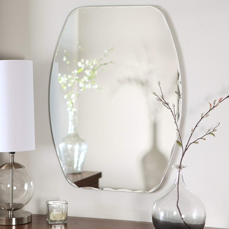 مرآة حائط بدون إطار TINITALO للحمامات مرآة في ديكور المنزل حجم المرآة 18X24 بوصة QG 1 مثلث فضي