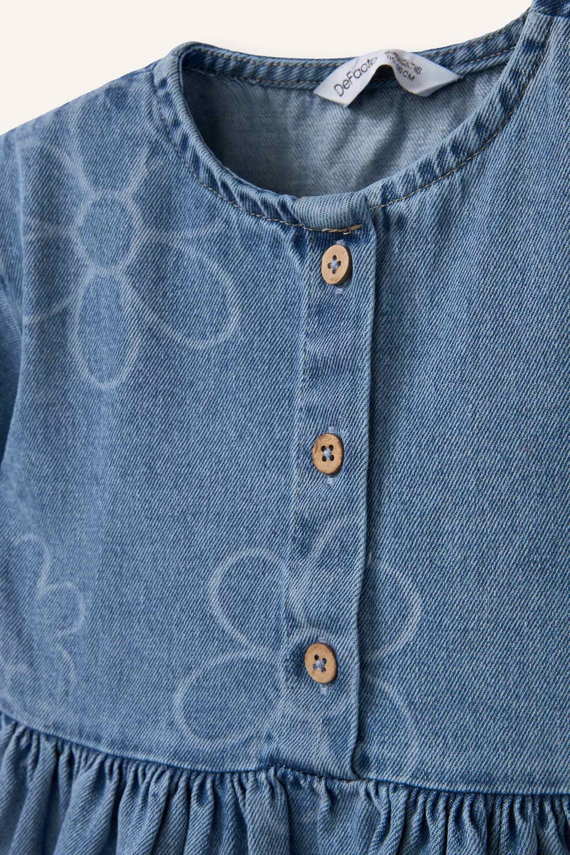 ديفاكتو فستان بناتي قطن قصة مريحة نص كم بياقة بأزرار - Image 2