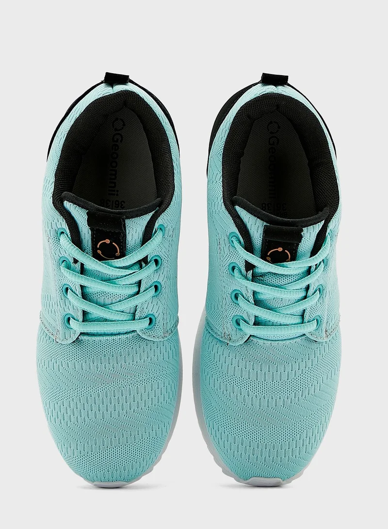 Geoomnii Casual Low Top Sneakers