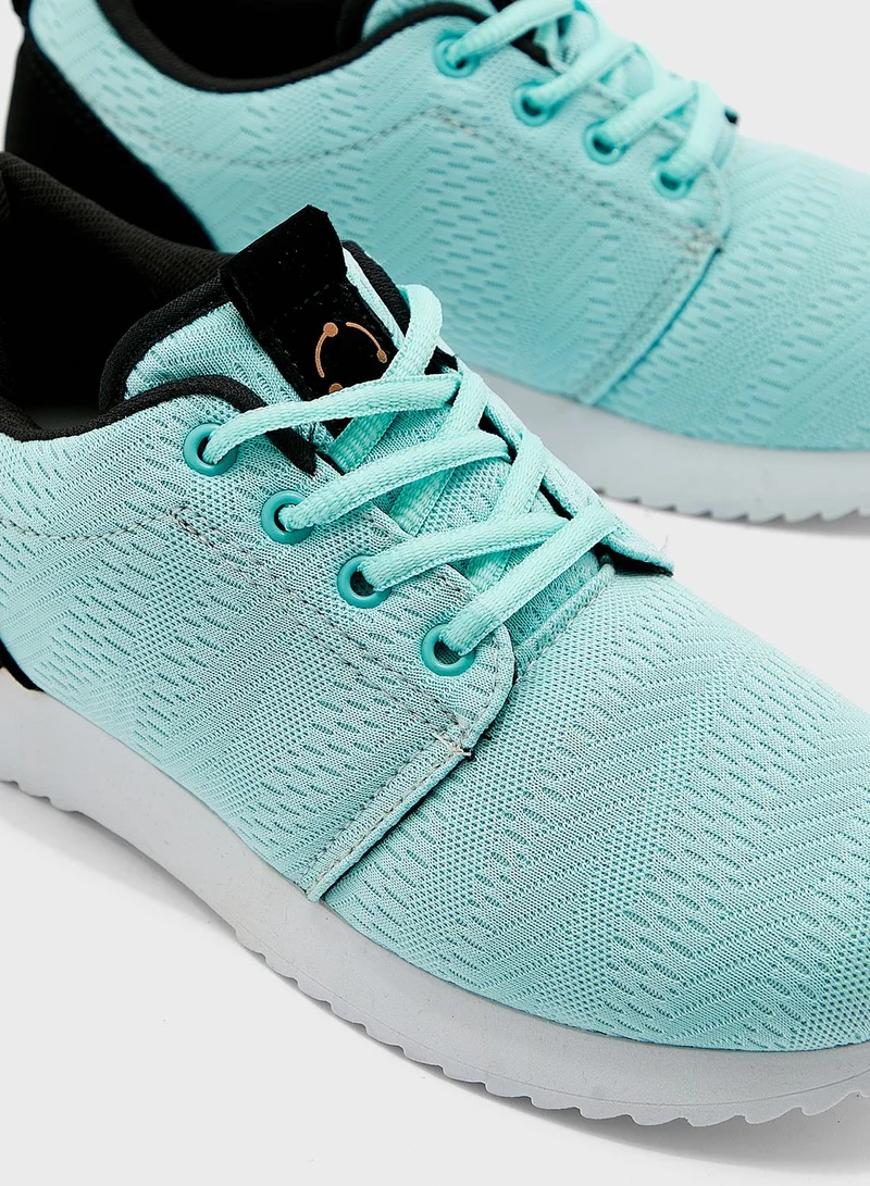 Geoomnii Casual Low Top Sneakers