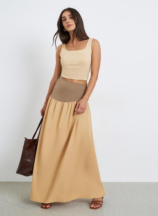 ستايلي تنورة طويلة بألوان متعددة وحافة واسعة - Image 1