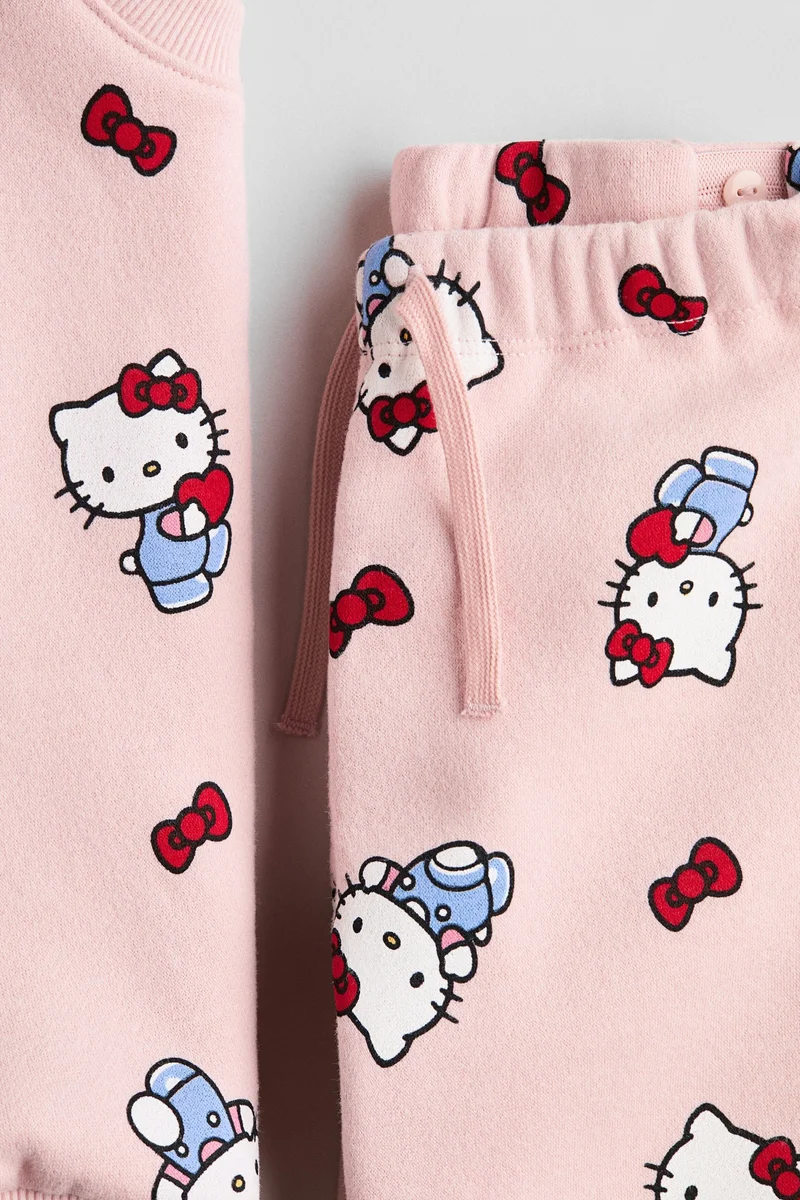 H&M 2-piece printed sweatshirt set