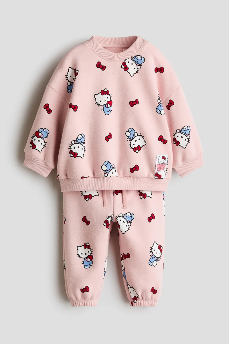 H&M 2-piece printed sweatshirt set