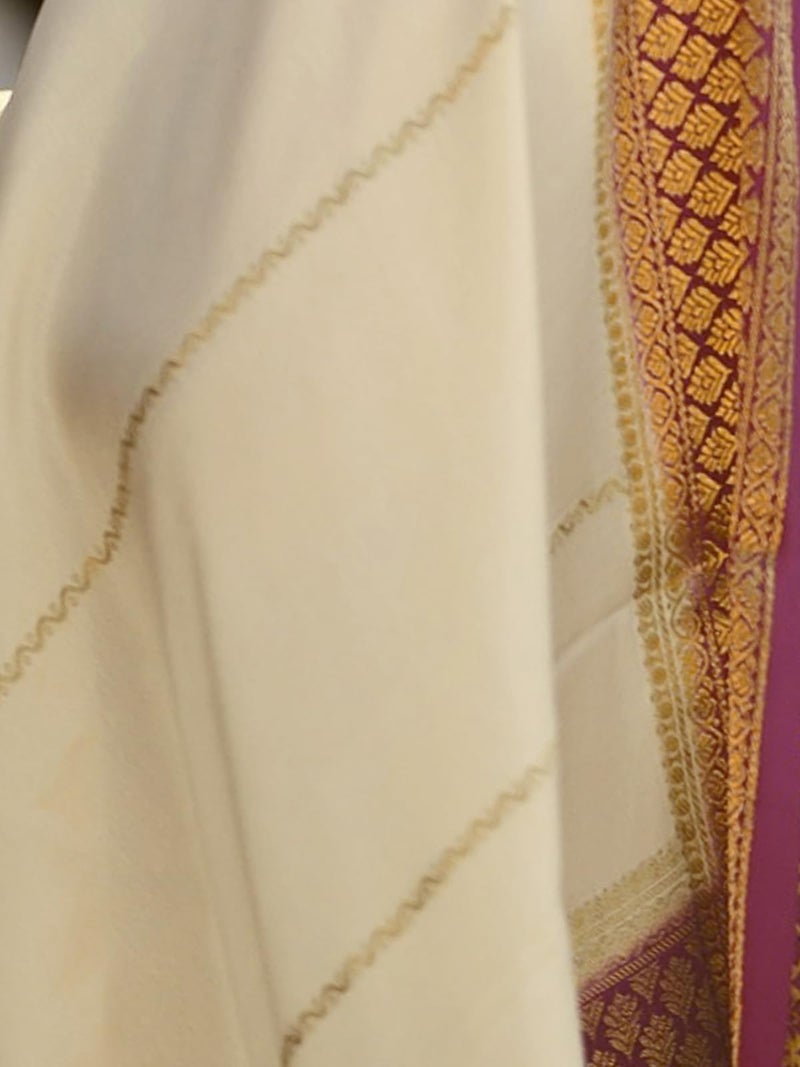 Satrani Women's Silk Weaving Kanjivaram Saree with Unstitched Blouse Piece (4181S114N_Cream & Purple) - Image 5