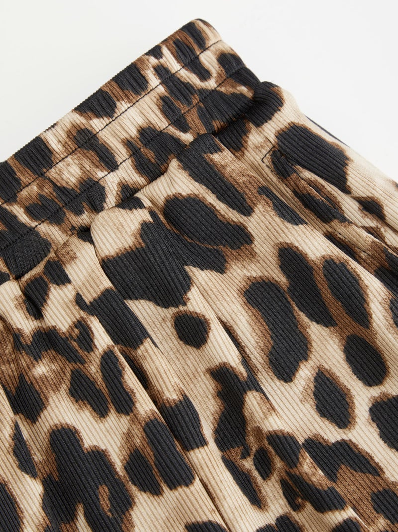 CIDER Leopard Palazzo Pants for Women Wide Leg Flowy Pants with Pockets Elastic Mid Waist Summer Beach Vacation Outfits - Image 3