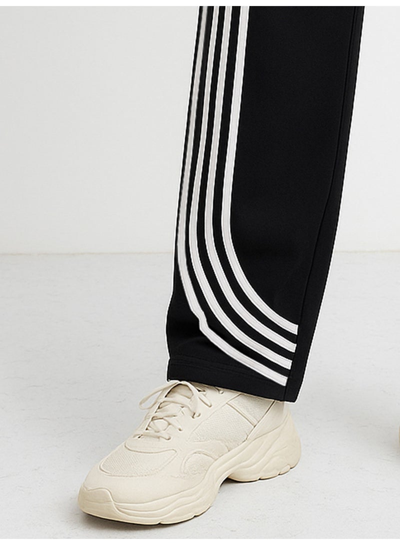 Maniac Mens Curved Stripe Black and White Cotton Baggy Fit Trackpant - Image 4