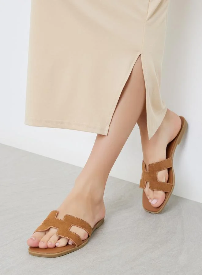 Styli Brown Flat Sandals