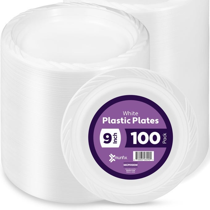 100 PACK WHITE PLASTIC DINNER PLATES 9 INCH DISPOSABLE PLATES BULK PACK FOR PARTY BBQ PICNIC PARTIES TRAVEL AND EVENTS MICROWAVABLE RECYCLABLE