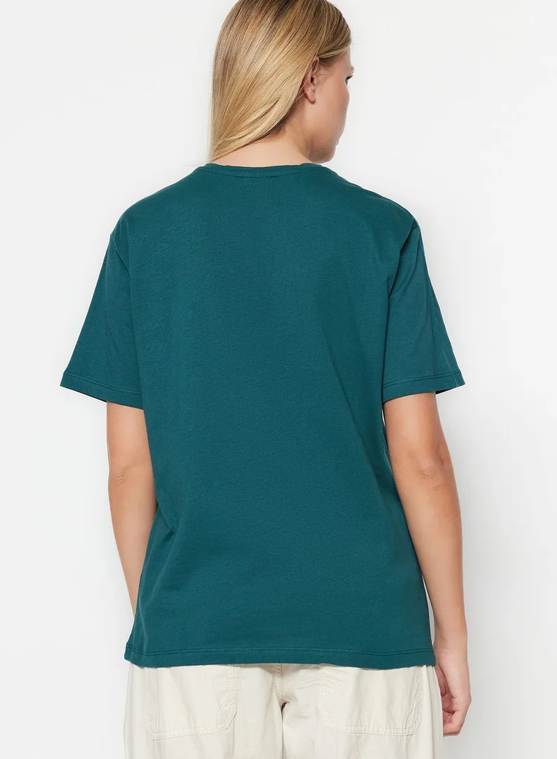trendyol Crew Neck Graphic T-Shirt