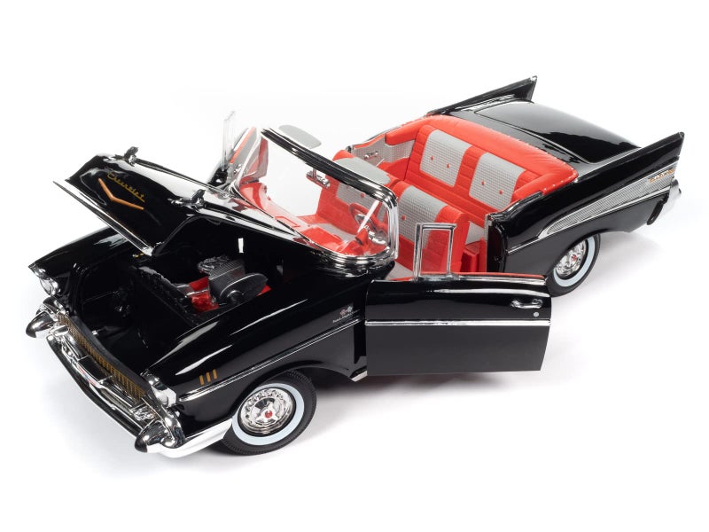 AW AUTO WORLD Auto World James Bond 1957 Chevrolet Bel Air Convertible 1:18 Scale Diecast Model - Image 3