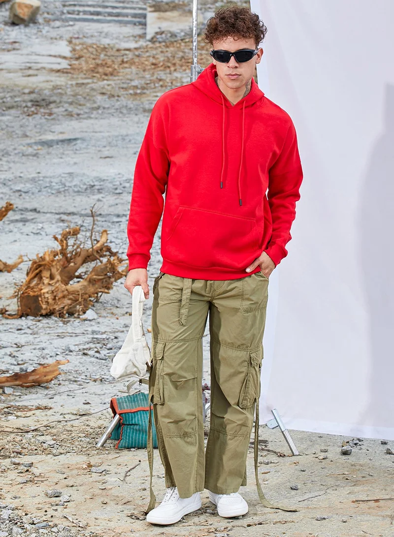 Campus Sutra Men's Crimson Red Oversized Basic Hoodie With Kangaroo Pocket