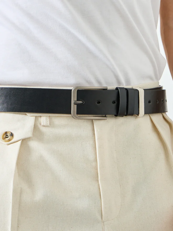 Styli  Styli Men Square Buckle Casual Belt for Men | Best Price UAE