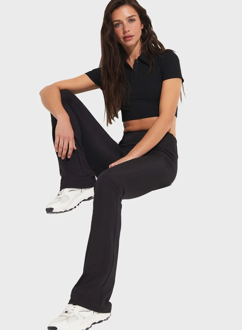 جون Essential High Waist Pants
