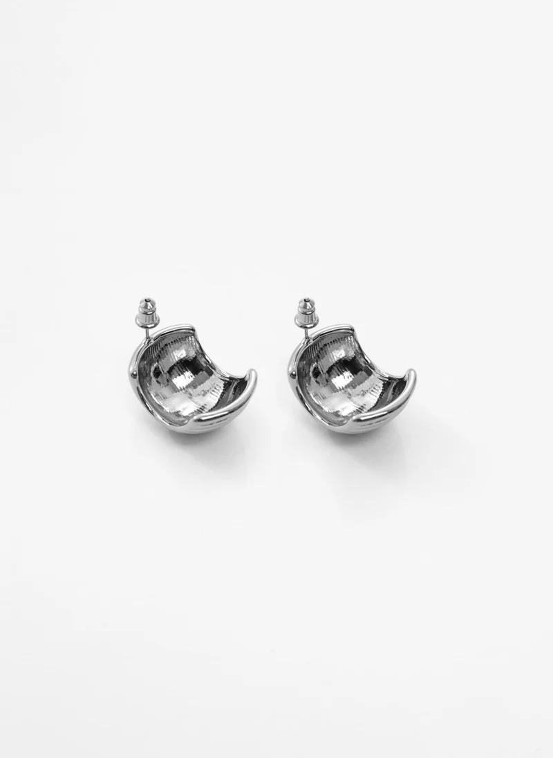 Lichi  Voluminous stud earrings with ribbed texture for Women | Best Price UAE