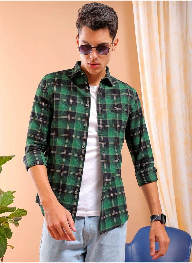 شركة المرآب الهندية Men Slim Fit Checkered Full Sleeves Cutaway Collar Casual Shirt