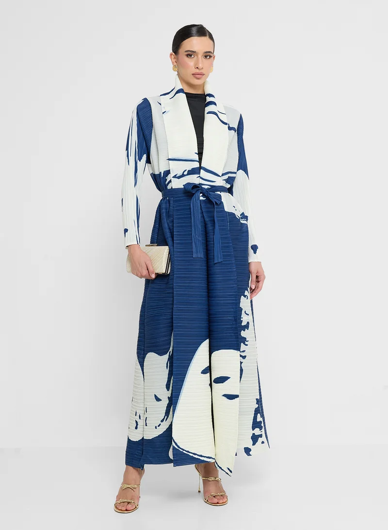 Khizana Textured Abaya With Print