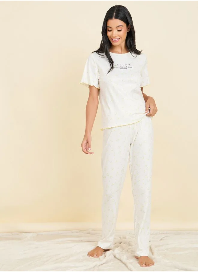 Styli Ribbed Lettuce Hem Floral AOP T-shirt and Pyjama Set