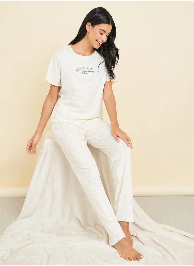 Styli Ribbed Lettuce Hem Floral AOP T-shirt and Pyjama Set