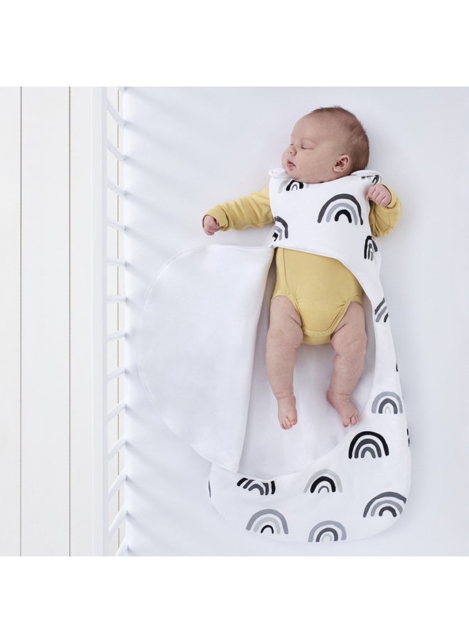 Snuz - Pouch Sleeping Bag For Infant And Baby 2.5 Tog Clever Nappy Change Zip Material 100% Cotton For Temperatures Within 16 - 20 Celsius Suitable From 0 - 6Months Max.Length 68 Cm - Mono Rainbow - Image 1