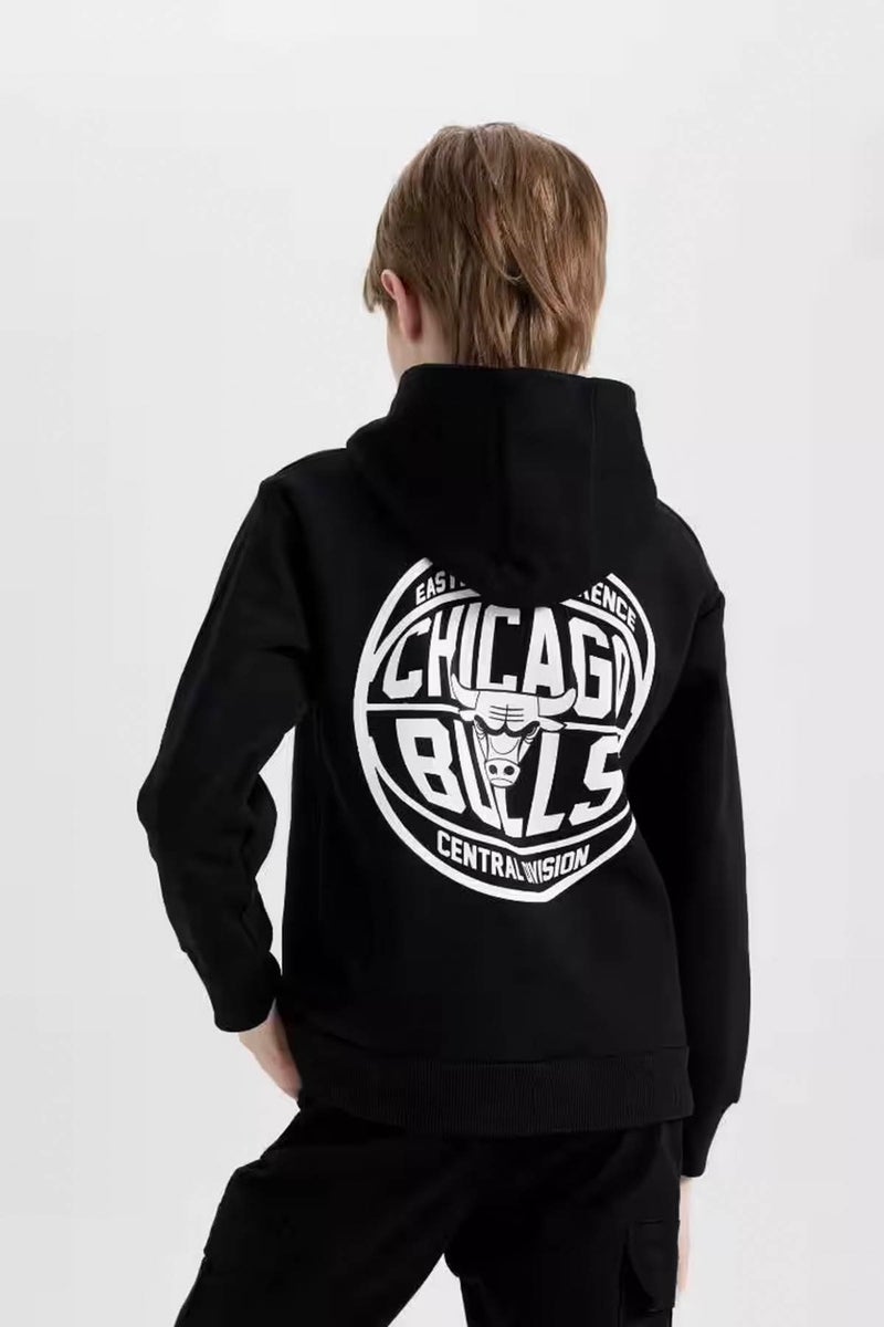 DeFacto Boy Black NBA Chicago Bulls Oversize Wide Pattern Hooded Back Printed Thick Sweatshirt D3123A824AU  - Image 1