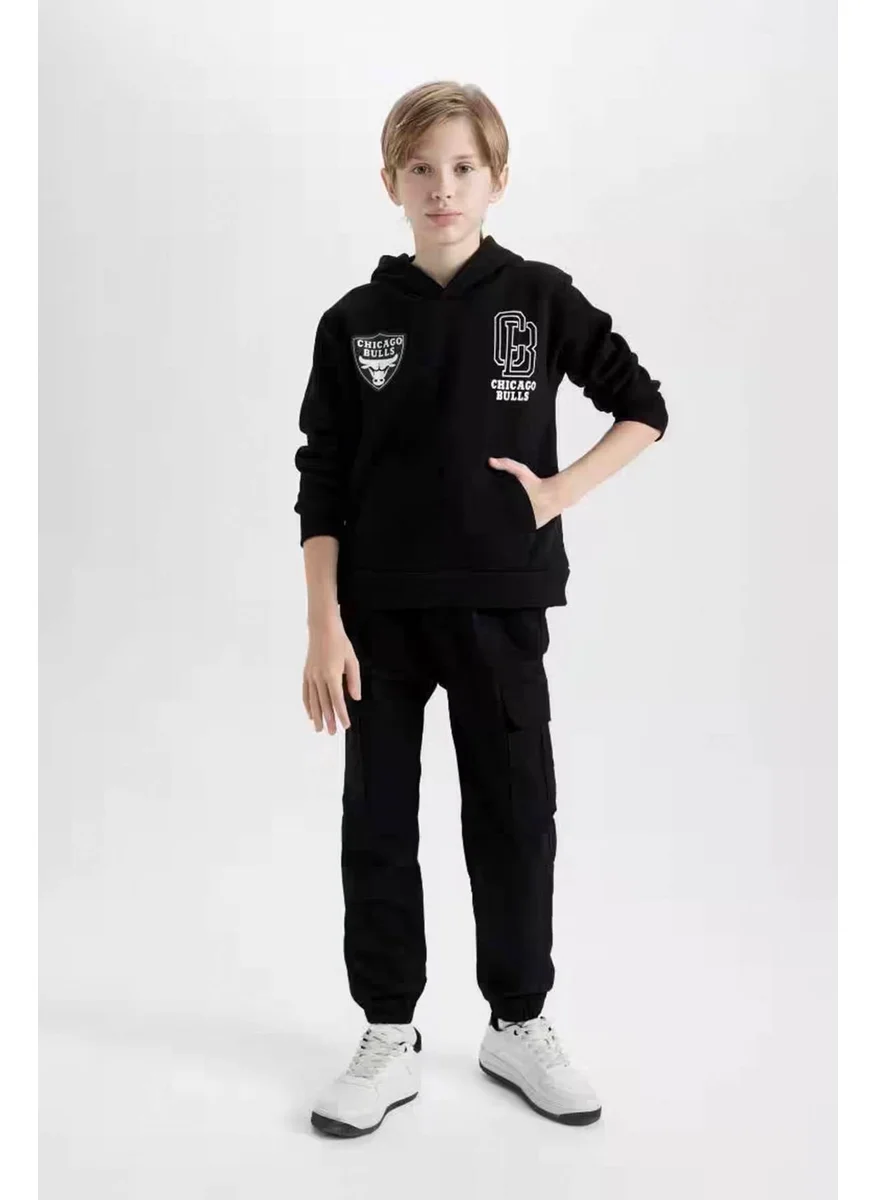 DeFacto Boy Black NBA Chicago Bulls Oversize Wide Pattern Hooded Back Printed Thick Sweatshirt D3123A824AU