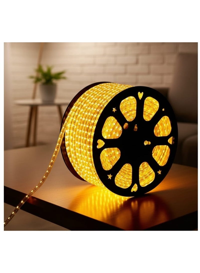 شريط LED مقاوم للماء بطول 90 أمتار مع موصل بلون دافئ اصفر