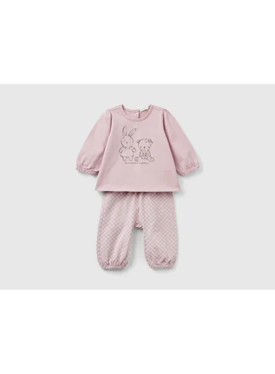 UNITED COLORS OF BENETTON Warm Outfit With Animal Print