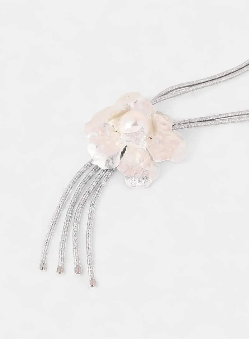 SOHI Flora-Bloom Long Artificial Necklace Jewellery