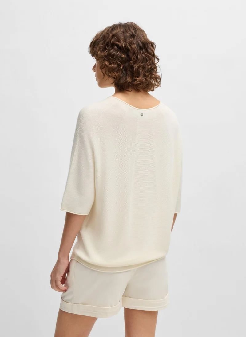 بوس Seamless sweater in a structured knit