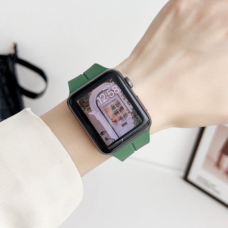 erorex For Apple Watch 42Mm Magnetic Square Buckle Silicone Watch Band(Sand Pink) - Image 4