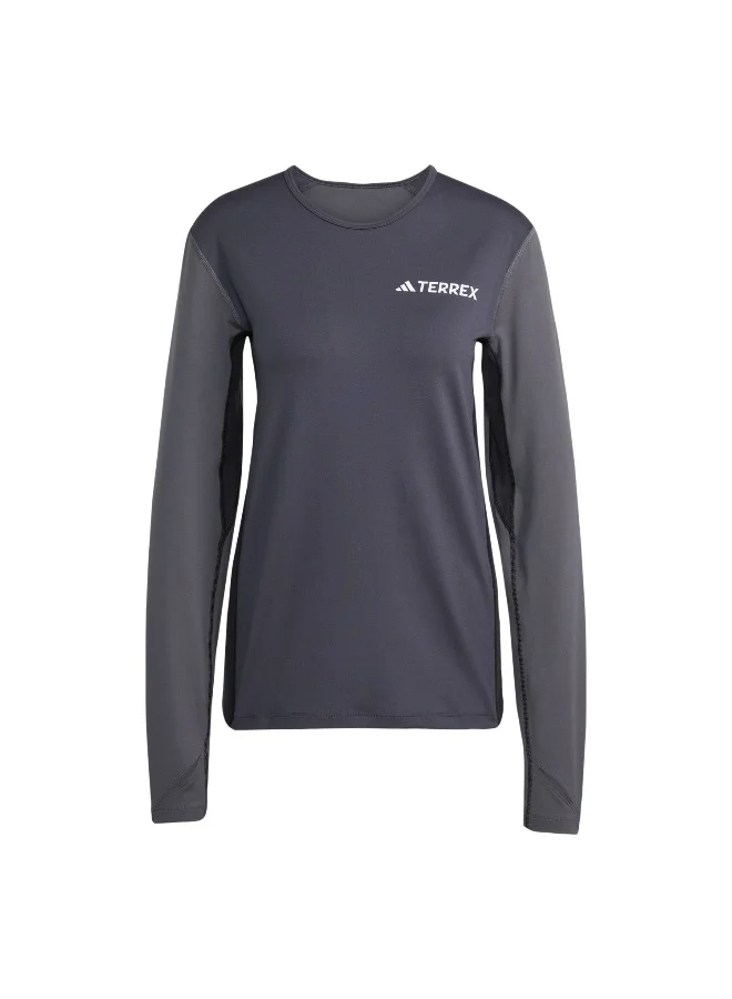 adidas Adidas Multi Synt Ls W Grey T-Shirt (Long Sleeve) T-Shirts For Women