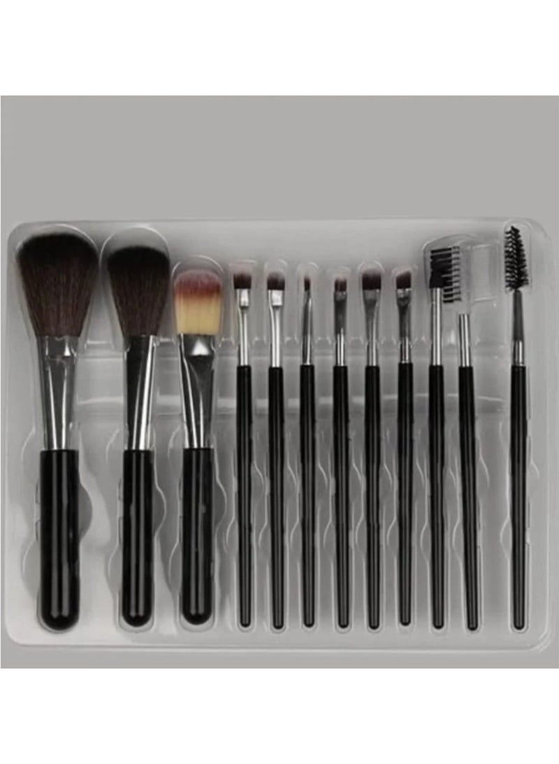 12-Piece Makeup Brush Set – Soft brushes for applying powder, foundation, concealer, and eyeshadow, plus a lash brush – Versatile brushes. - Image 2