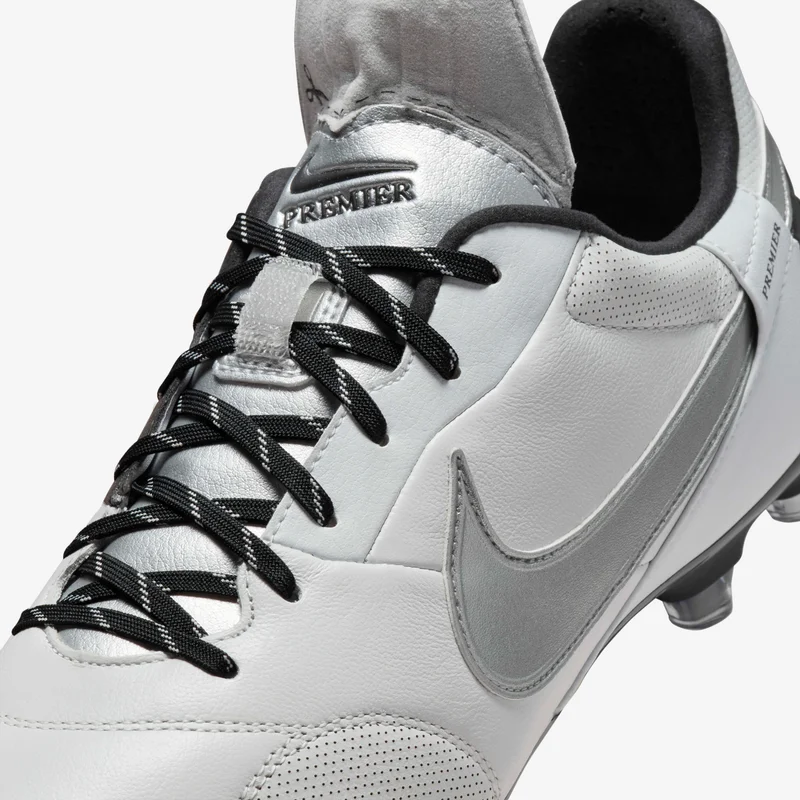Nike Men's Premier 3 Firm-Ground Football Shoe