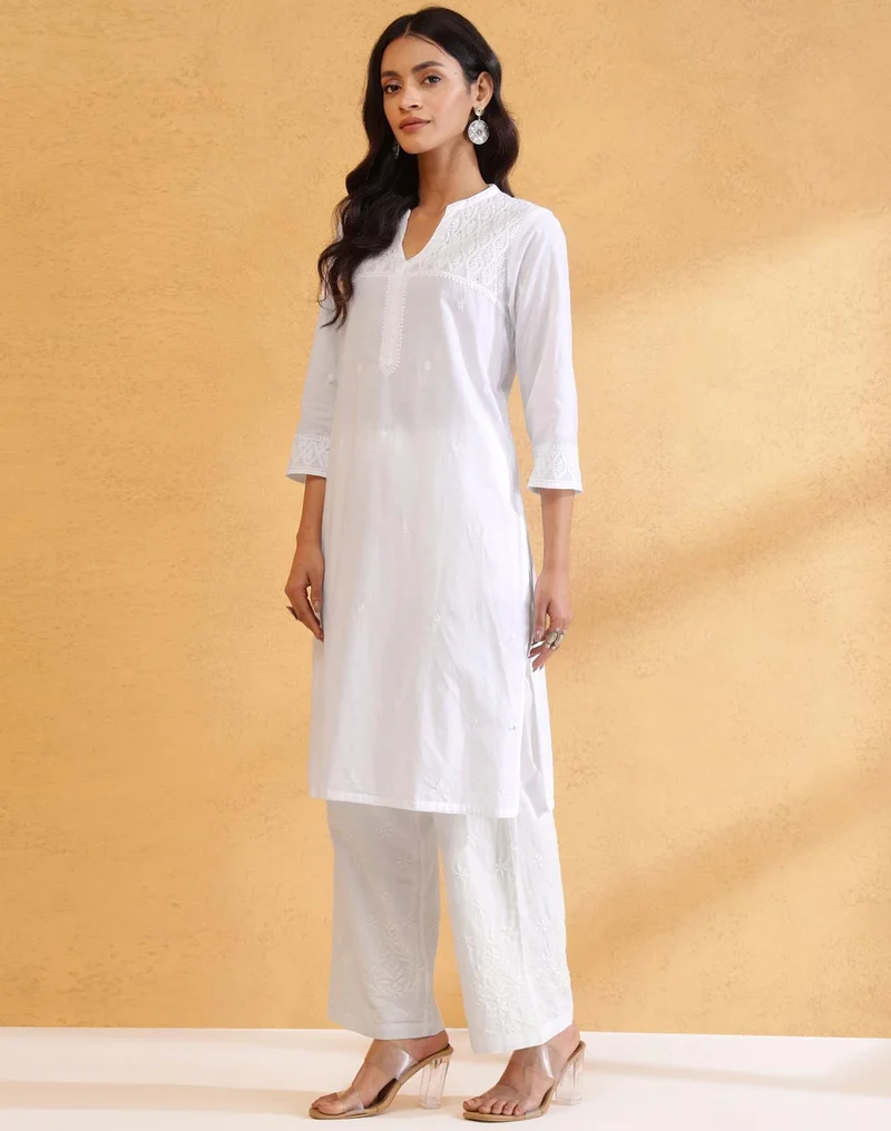 Fabindia White Cotton Chikankari Knee Length Kurta