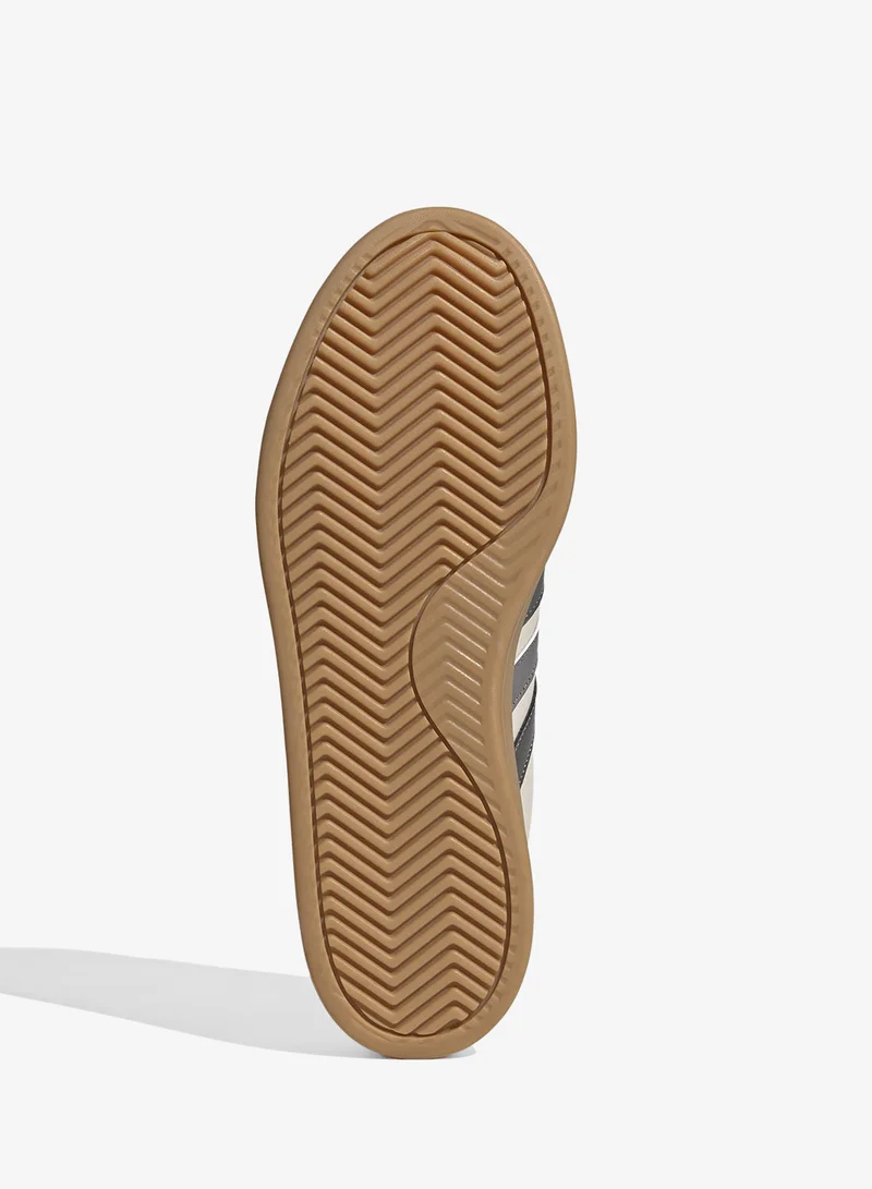 اديداس جراند كورت .