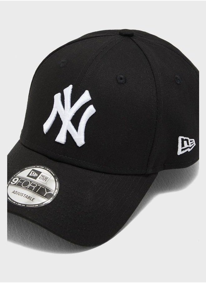 NEW ERA 9Forty New York Yankees Cap  - Image 3