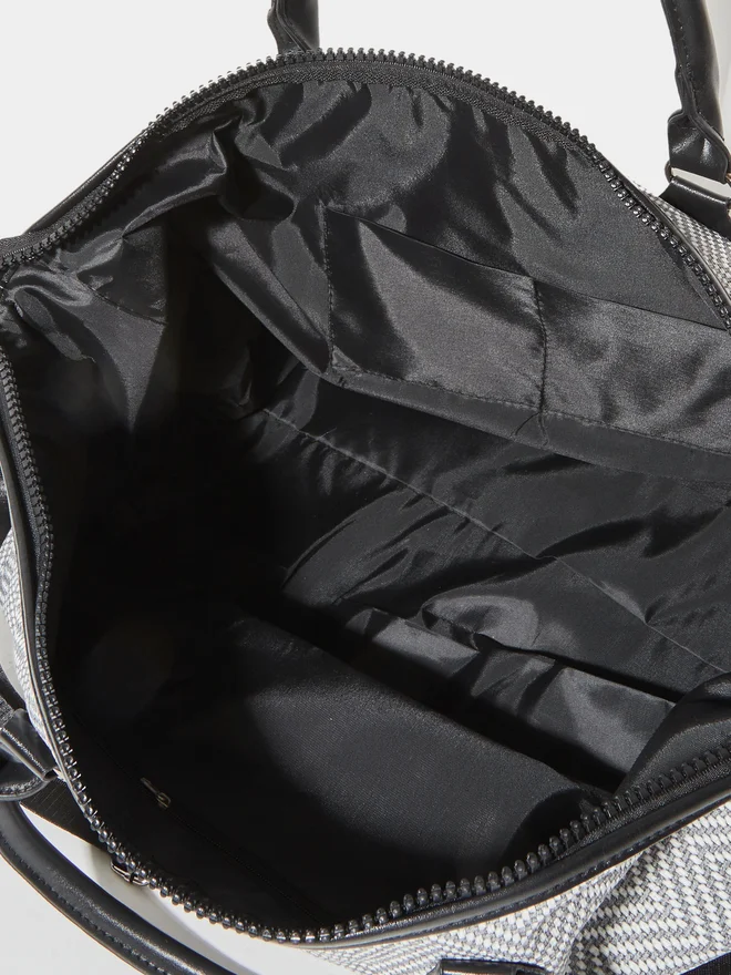 Styli  Styli Textured Gym Bag for Women | Best Price UAE