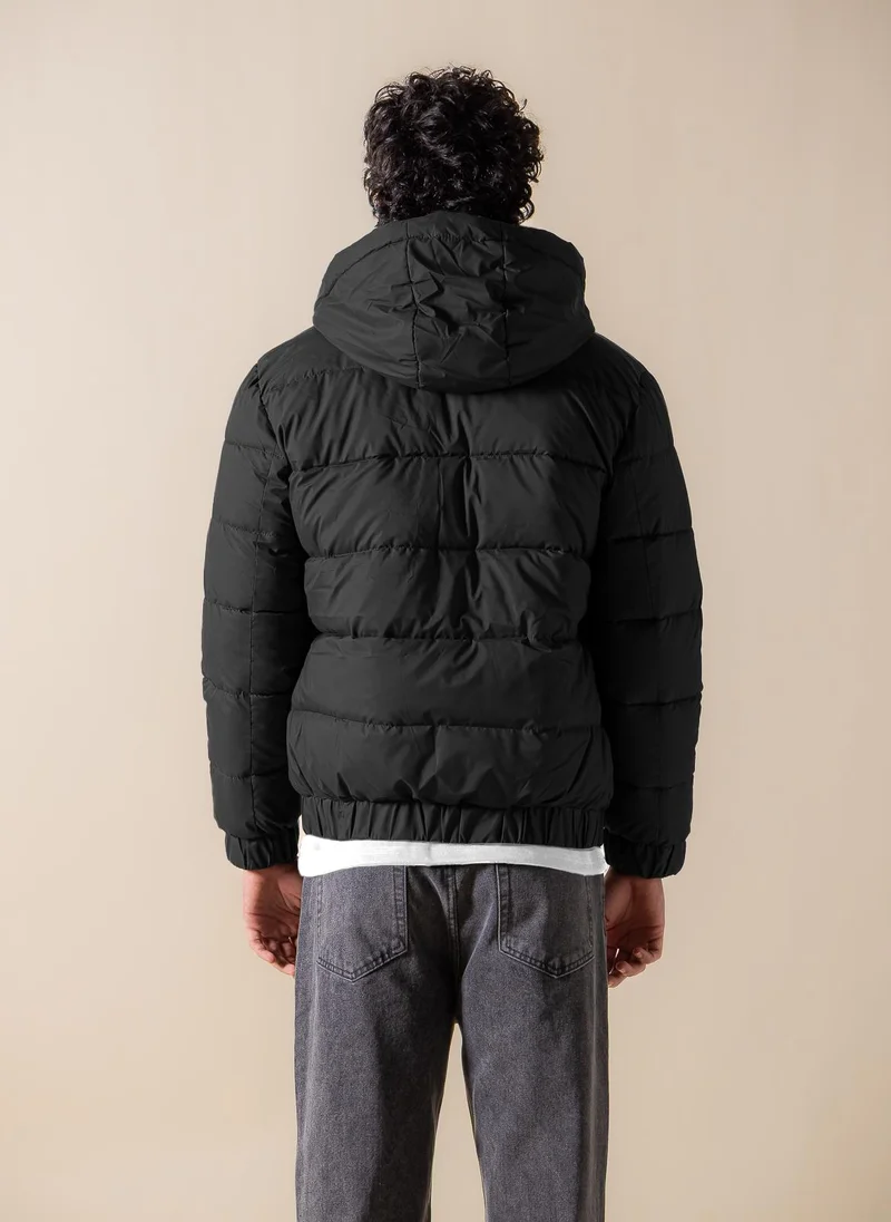 SHAPES DETAIL REVERSIBLE PUFFER JACKET