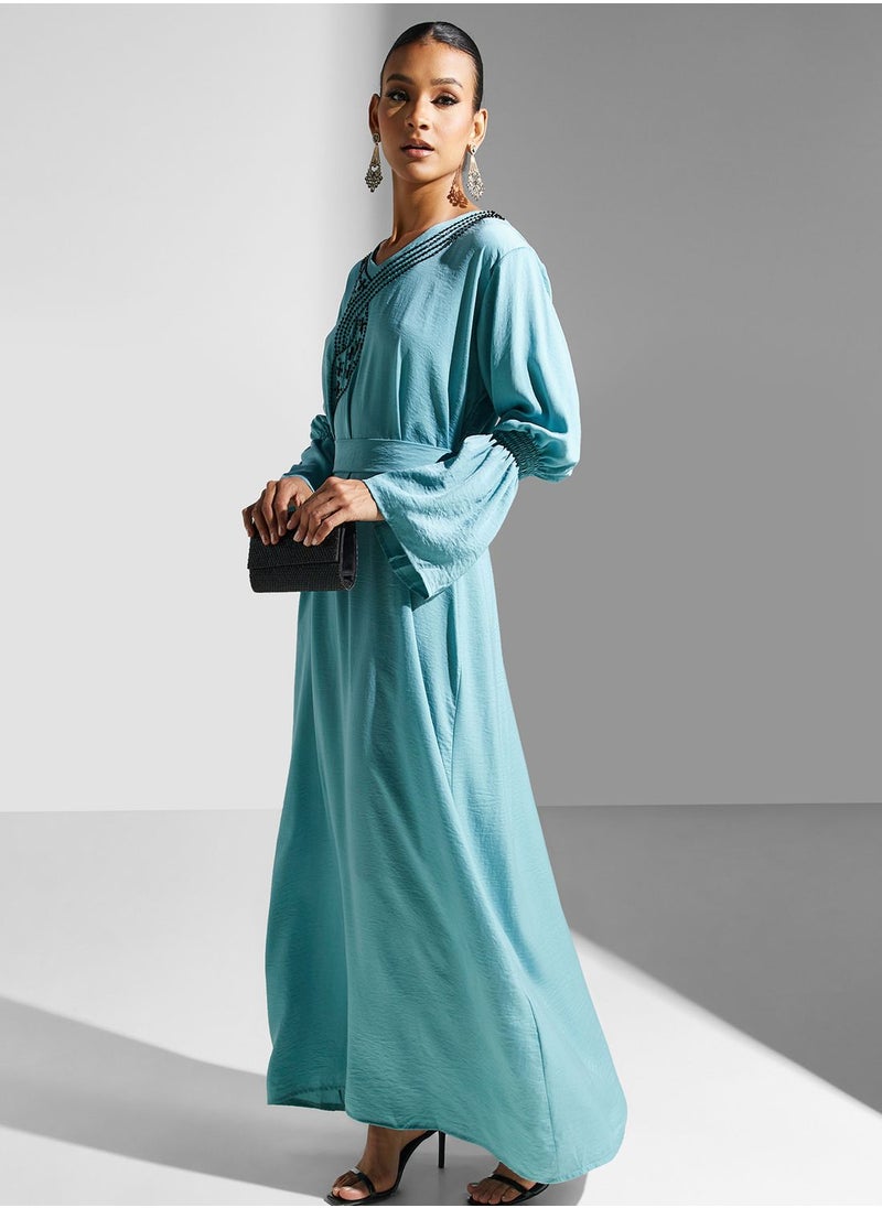 hayas closet - Embellished Belted Jalabiya - Image 1