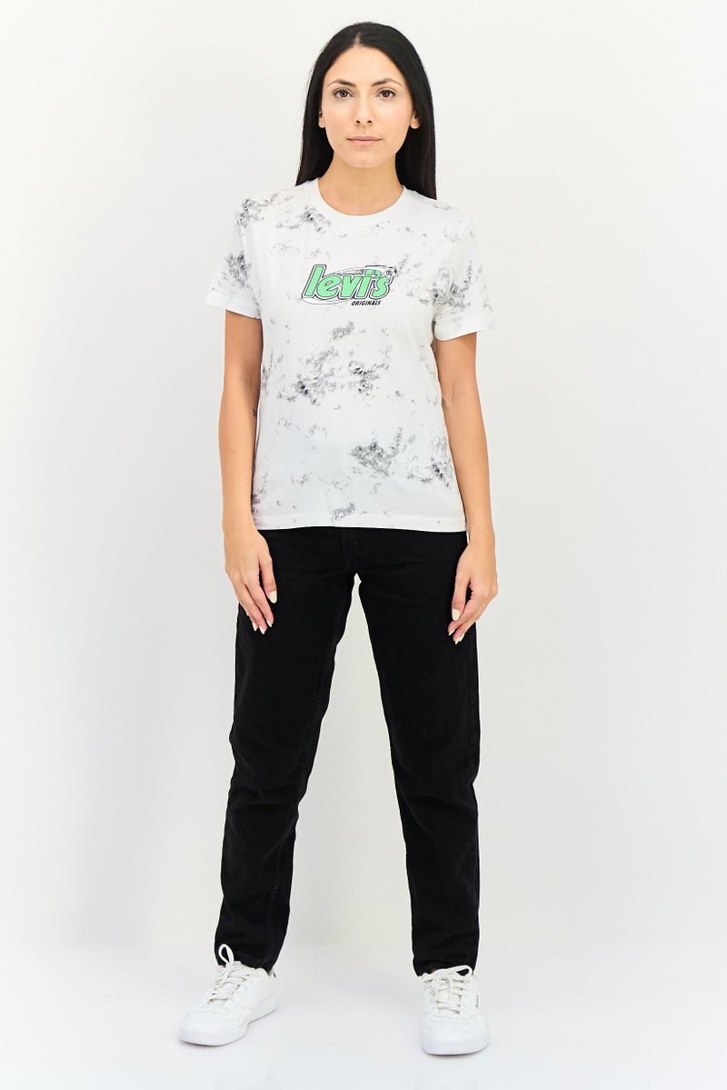 Levi's تي شيرت نسائي بياقة دائرية وأكمام قصيرة بشعار العلامة التجارية، متعدد الألوان - Image 2