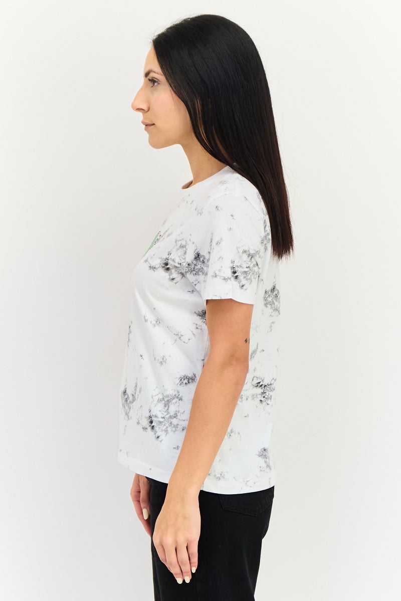 Levi's تي شيرت نسائي بياقة دائرية وأكمام قصيرة بشعار العلامة التجارية، متعدد الألوان - Image 3