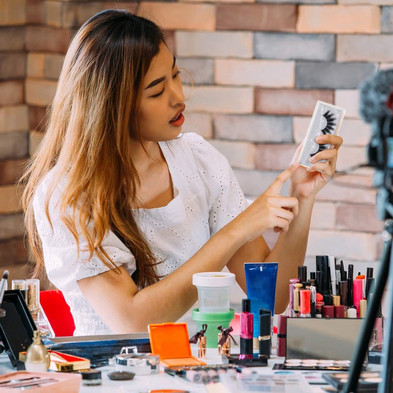 Blulu 50 Pcs Lash Box Internal Glitter Background Paper Rectangle Cardstock for False Eyelashes Storage Case Holder Makeup Cosmetic Container, No Box - Image 5