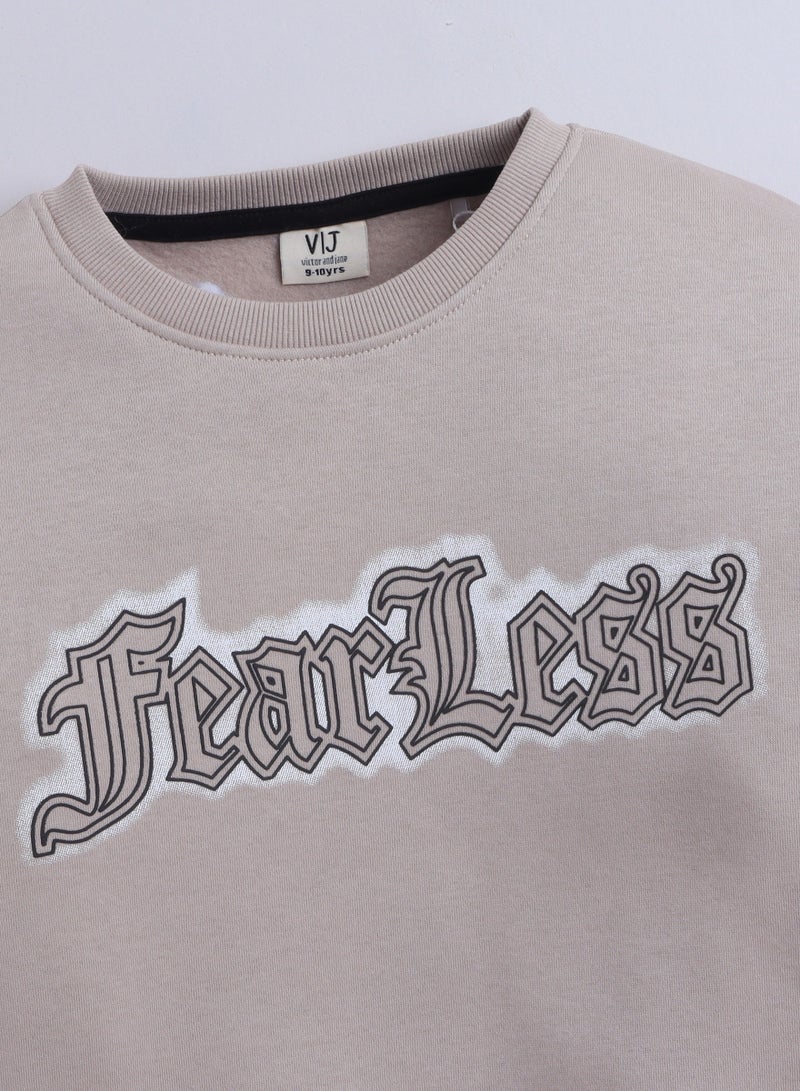فكتور اند جين بلوزة قطنية للأولاد باللون البيج بطبعة شجاع - Image 3