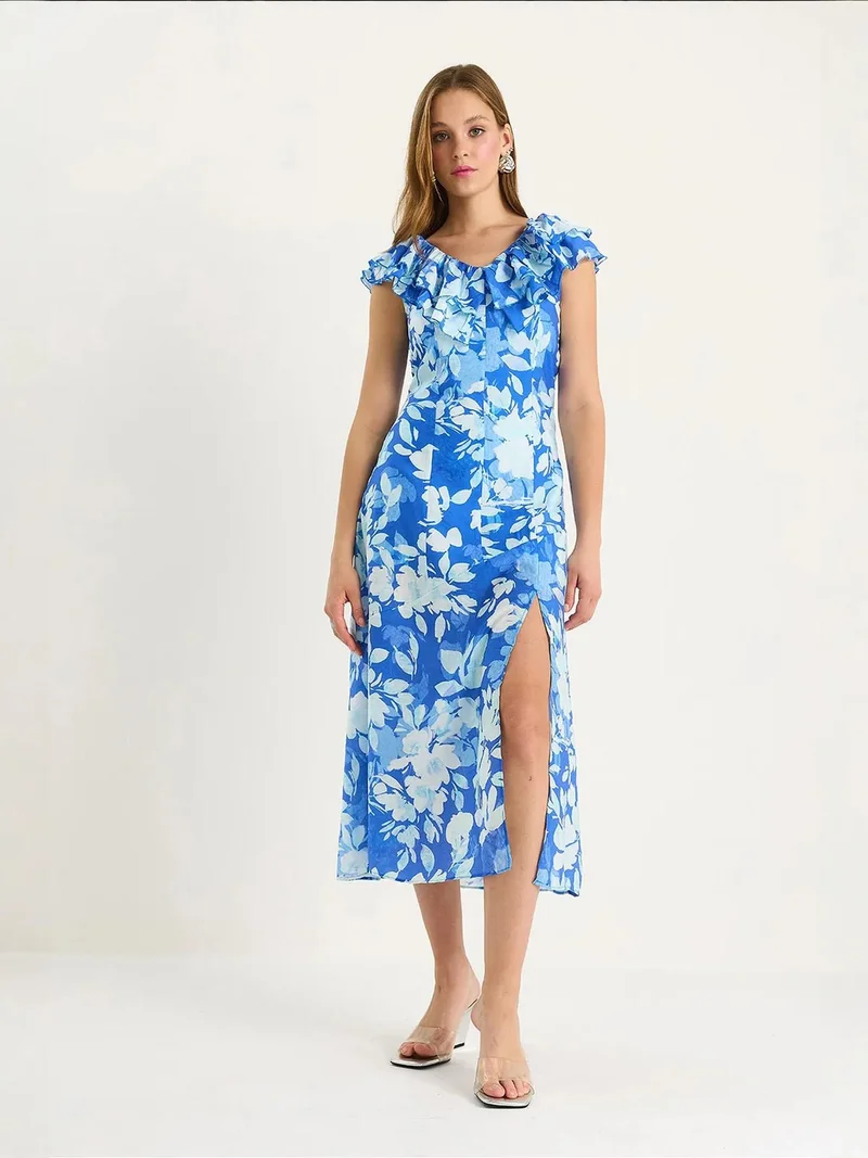 بيانكو لوتشي فستان ميدي لوكسي بتفاصيل مكشكشة