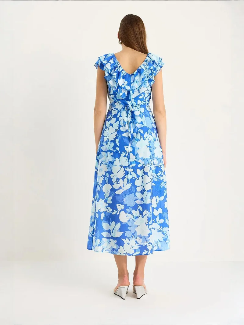 بيانكو لوتشي فستان ميدي لوكسي بتفاصيل مكشكشة