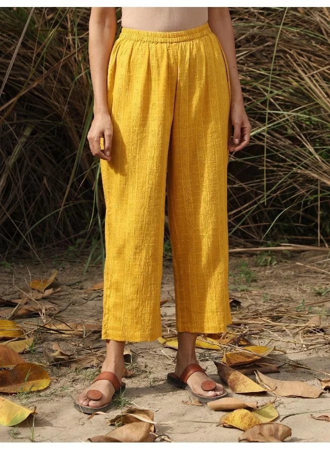trueBrowns trueBrowns Mustard Cotton Embroidered Sleeveless Kurta Set